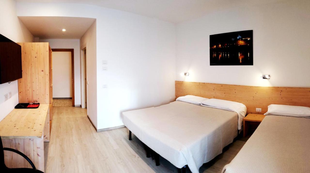 Hotel Cantaleone San Michele all'Adige Luaran gambar